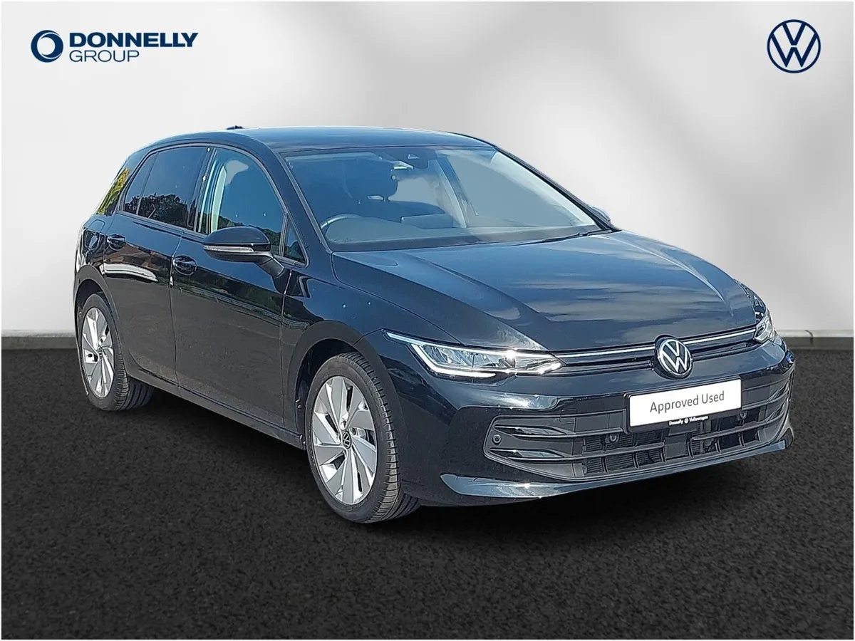 Volkswagen Golf Hatchback Match - Image 1