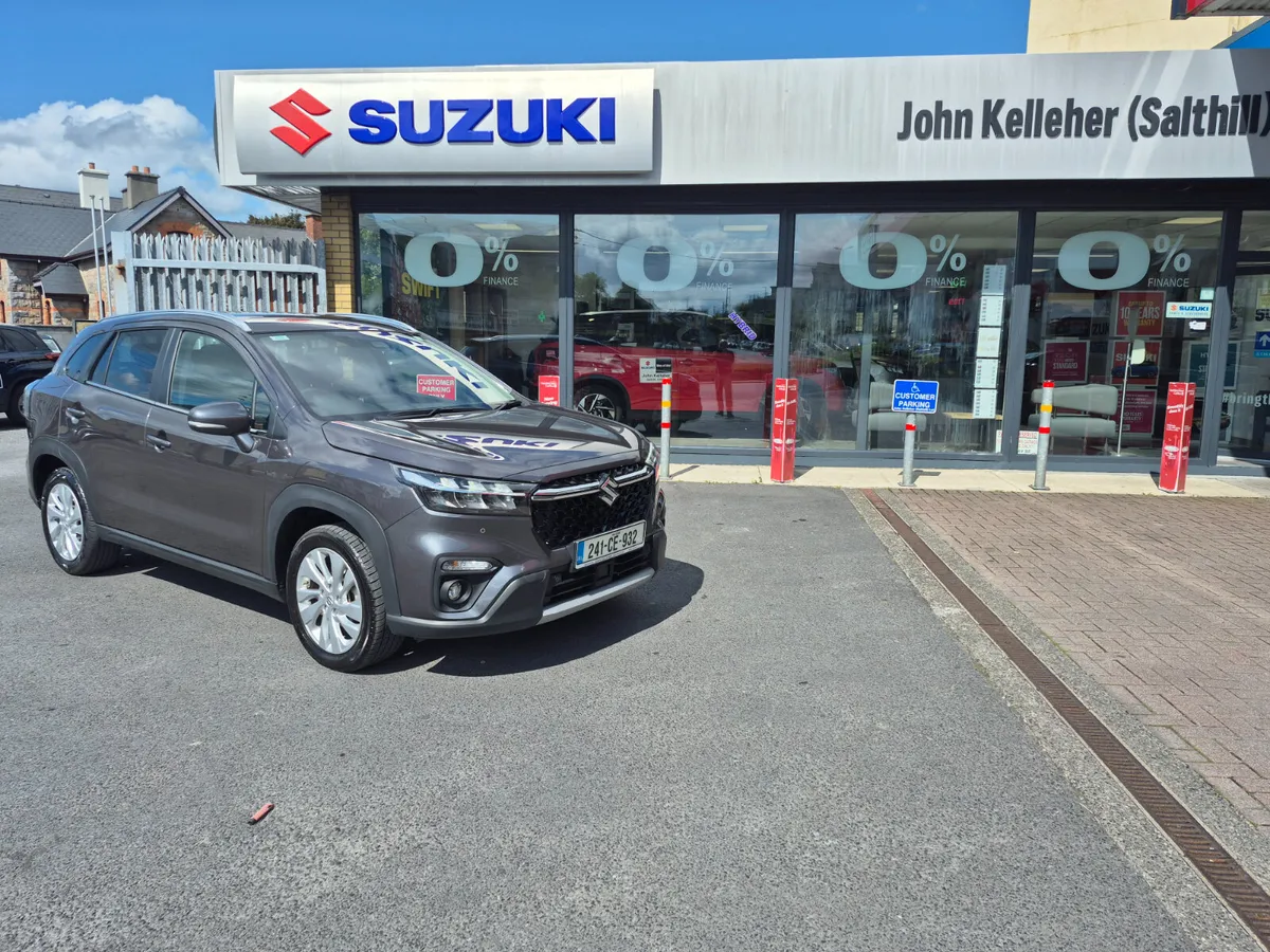 Suzuki SX4 Hybrid - Image 2