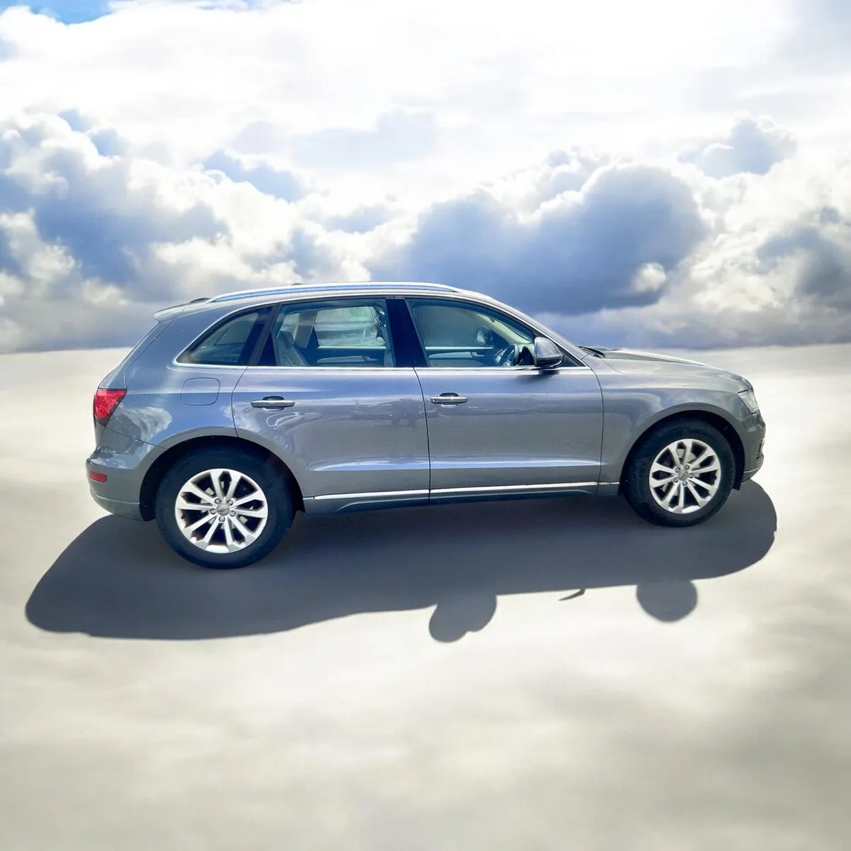Audi Q5 2.0 TDI 150BHP SE - Image 2