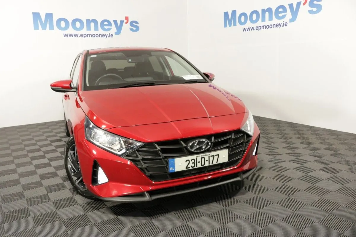 Hyundai i20 Deluxe Plus Low Mileage 1.2l Petrol H - Image 2
