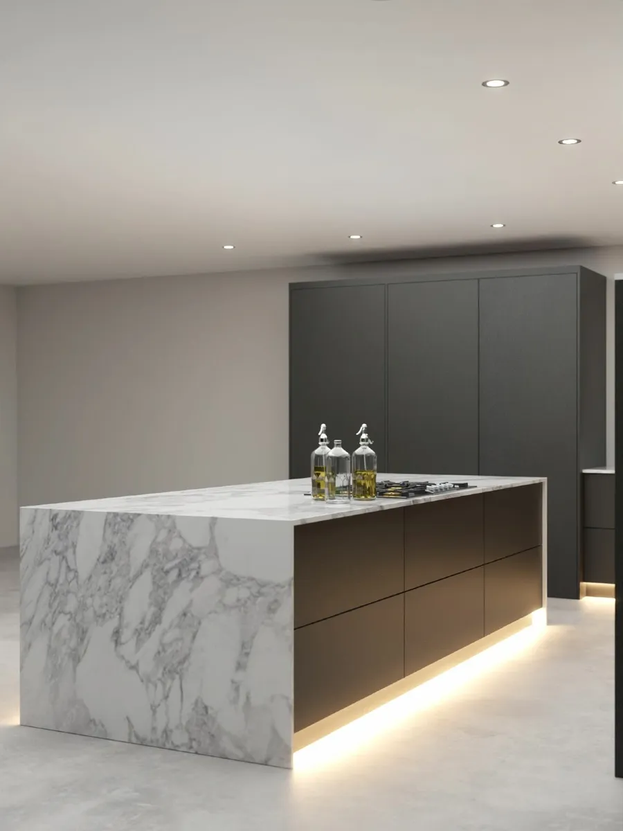 Luxury Bespoke Ex-Display Kitchen - Now Available - Image 2