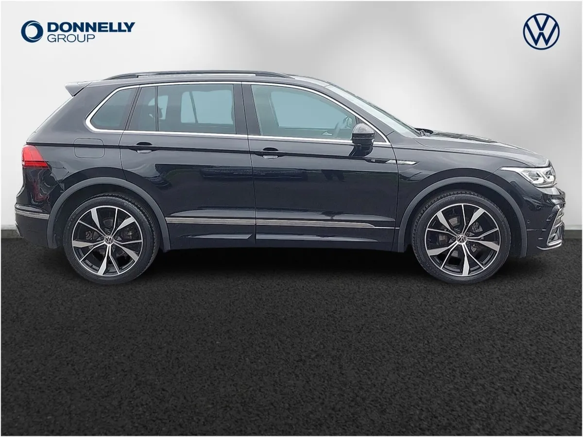 Volkswagen Tiguan Estate R-Line - Image 4