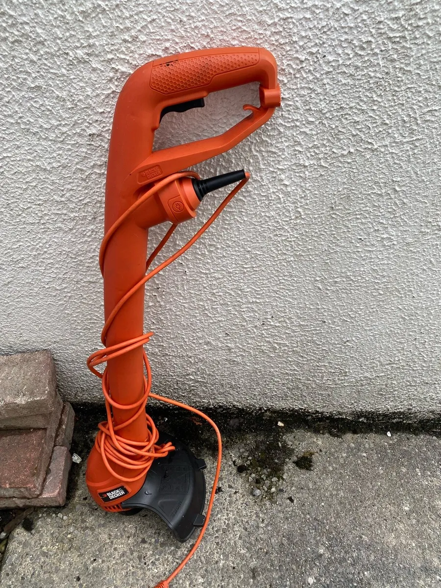 Black decker strimmer - Image 2
