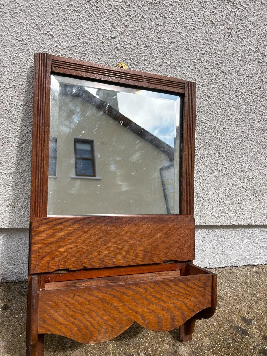 Antique wall mirror/Shaving cabinet - Image 1