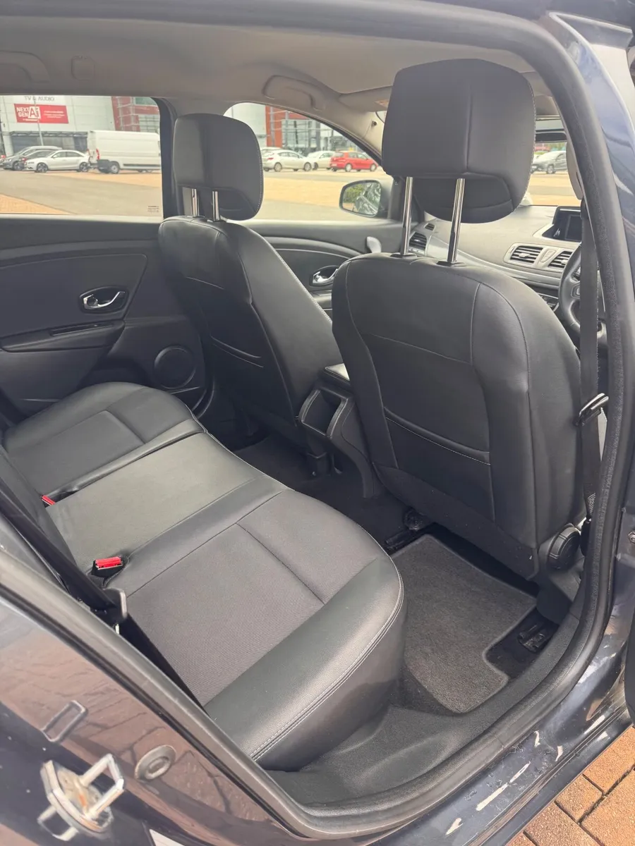 Renault Megane 2015 1.5 diesel - Image 3
