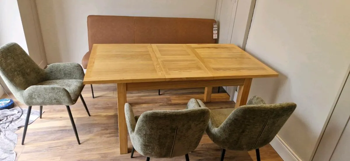 Kitchen table - Image 2