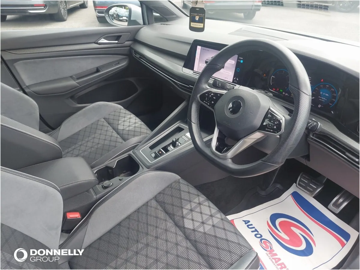 Volkswagen Golf Diesel Hatchback R-Line - Image 2