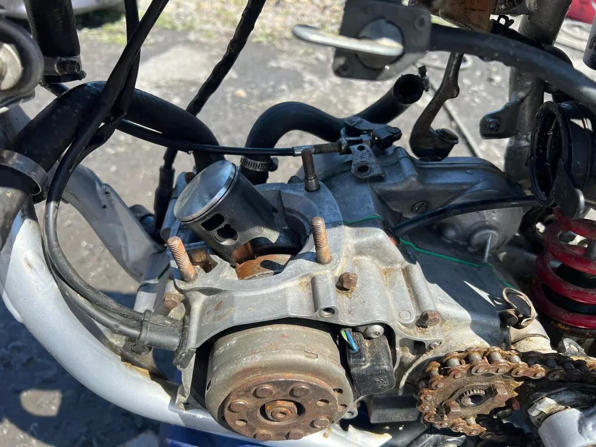 2006 Honda CR85 NEEDS TOP END - Image 4