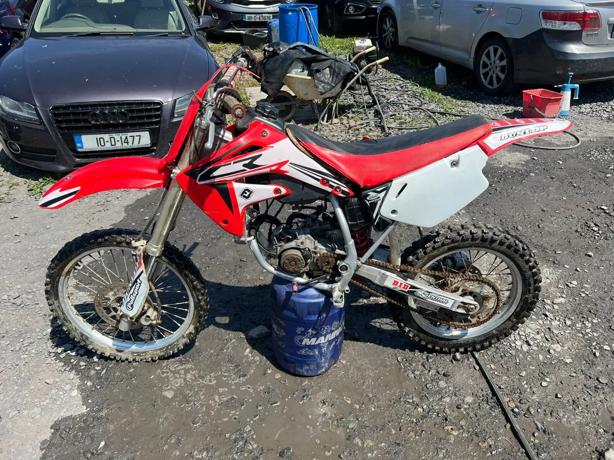 2006 Honda CR85 NEEDS TOP END - Image 1