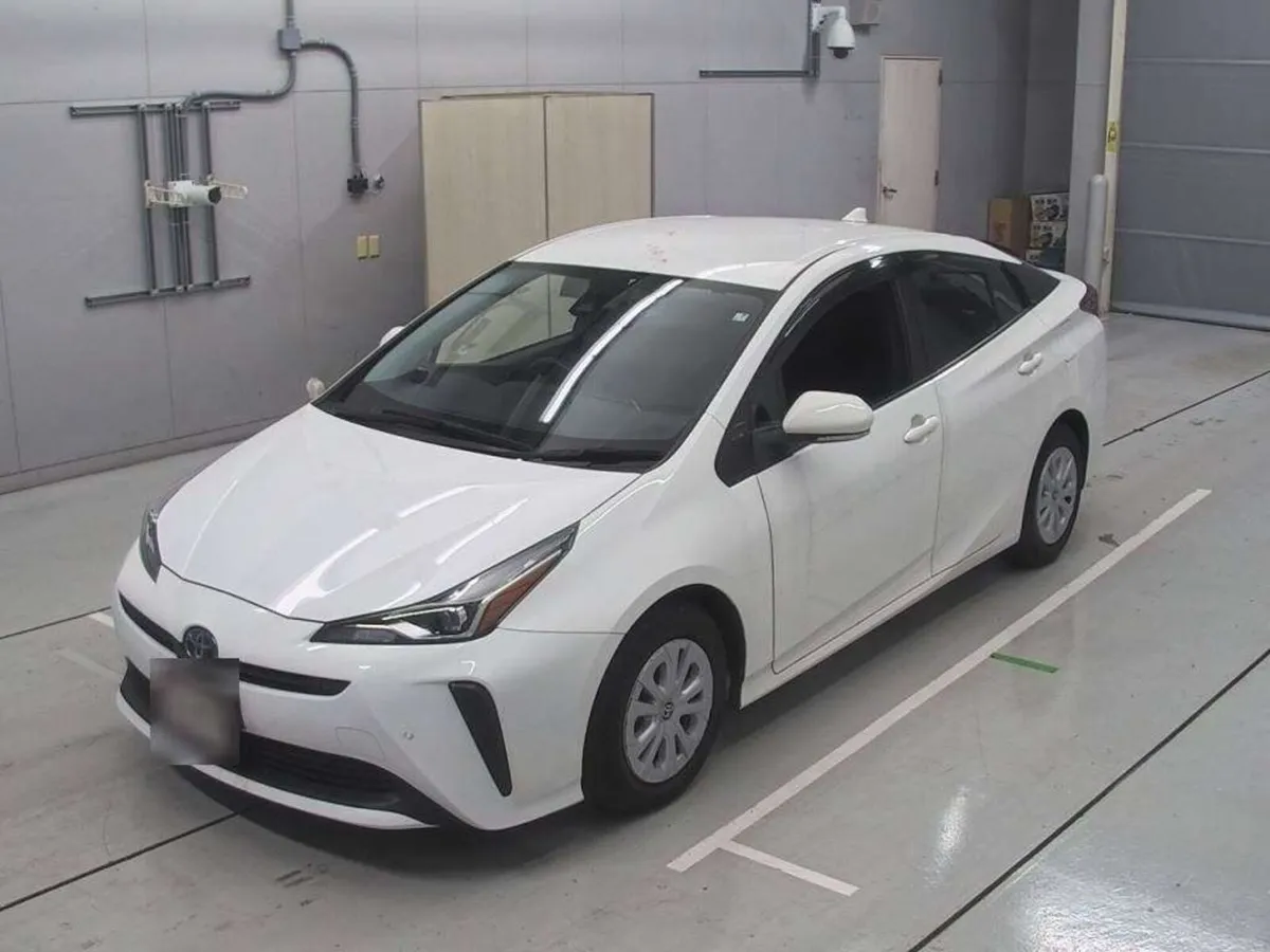 212 and 211 Prius’s High Spec ready monday 21/7/25 - Image 2