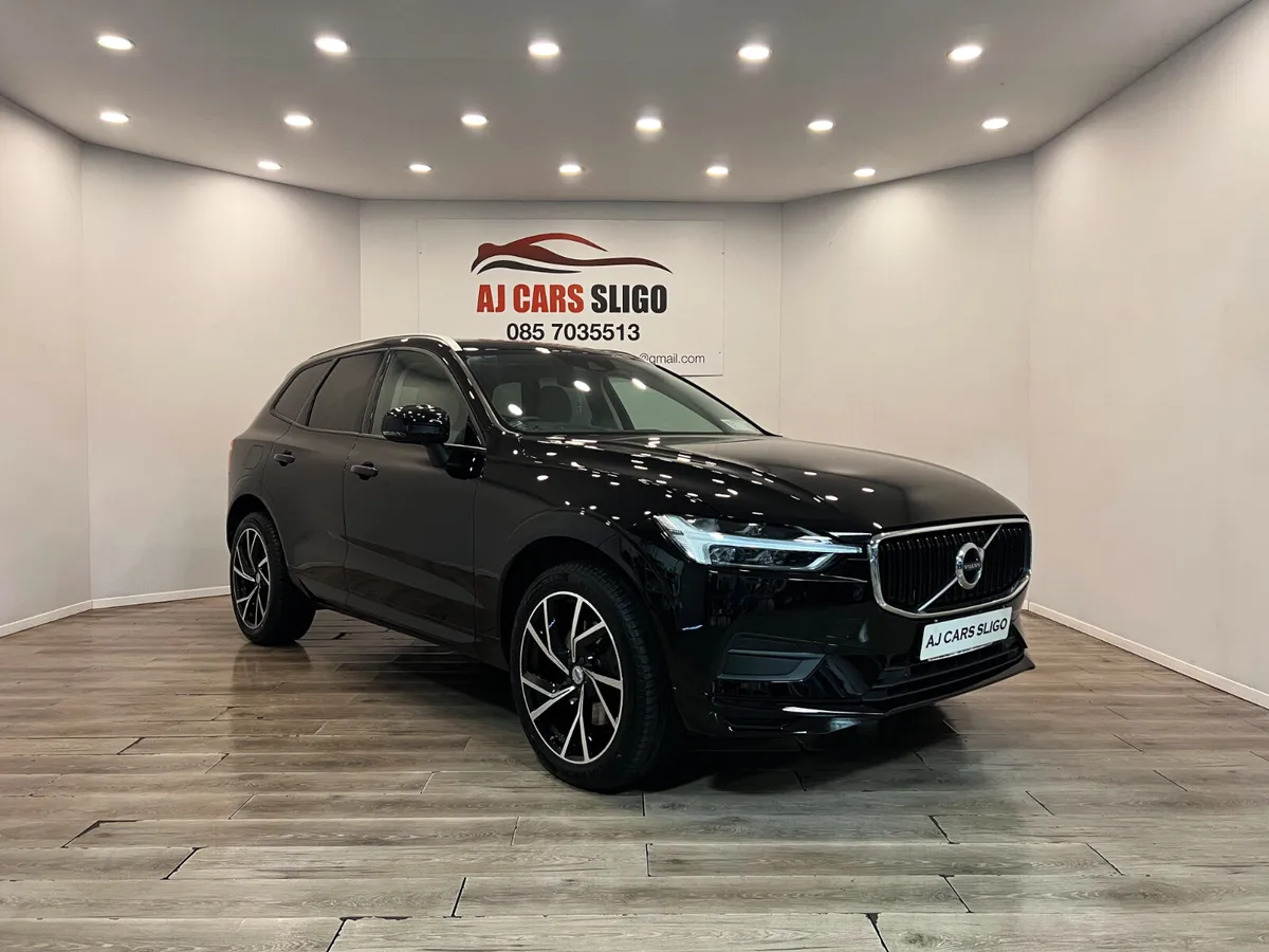 VOLVO XC60 MOMENTUM D4 AUTO 2020 1 OWNER - Image 2