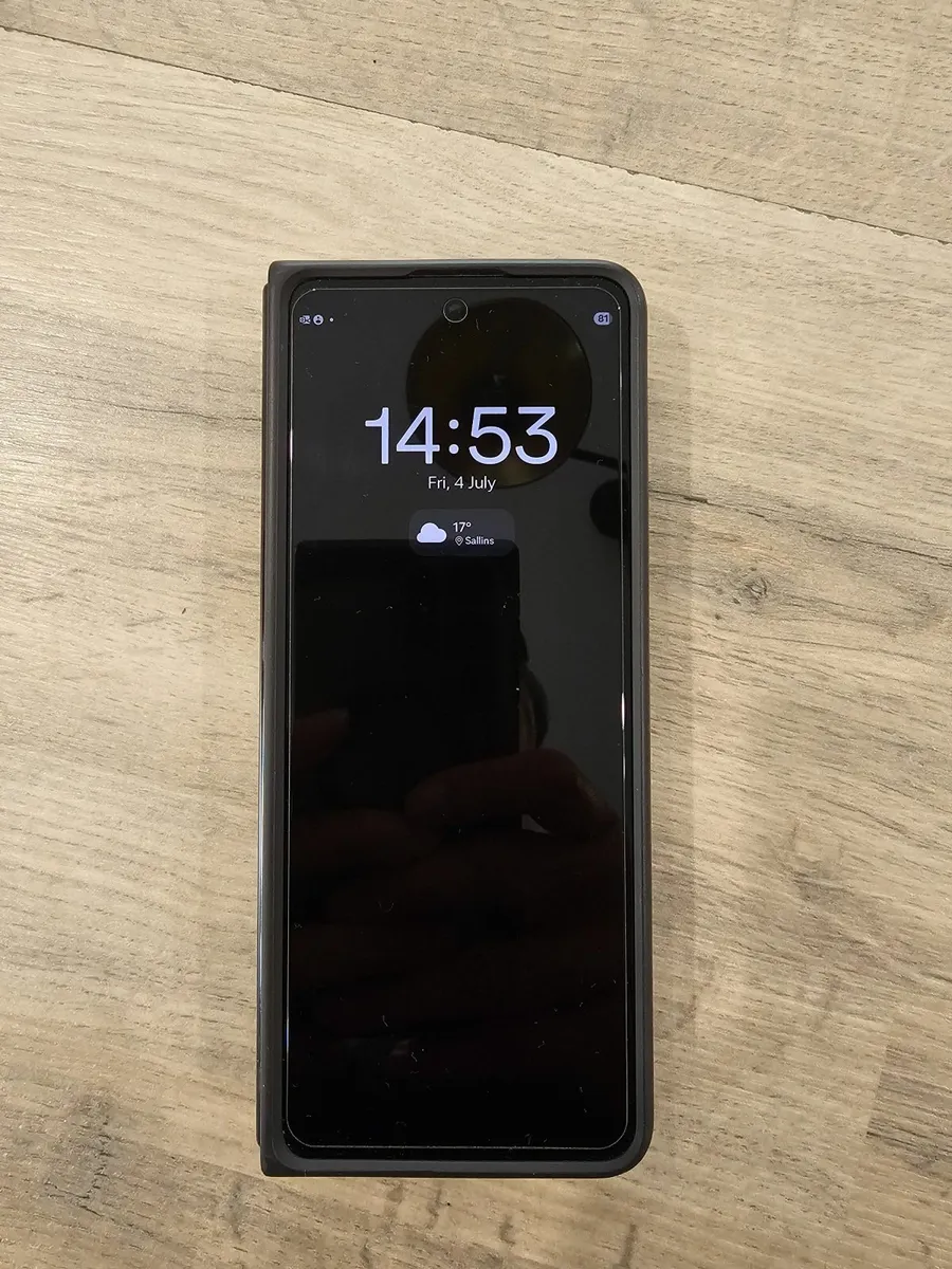 Samsung Galaxy Z Fold 5 - Screen Issue - Image 3