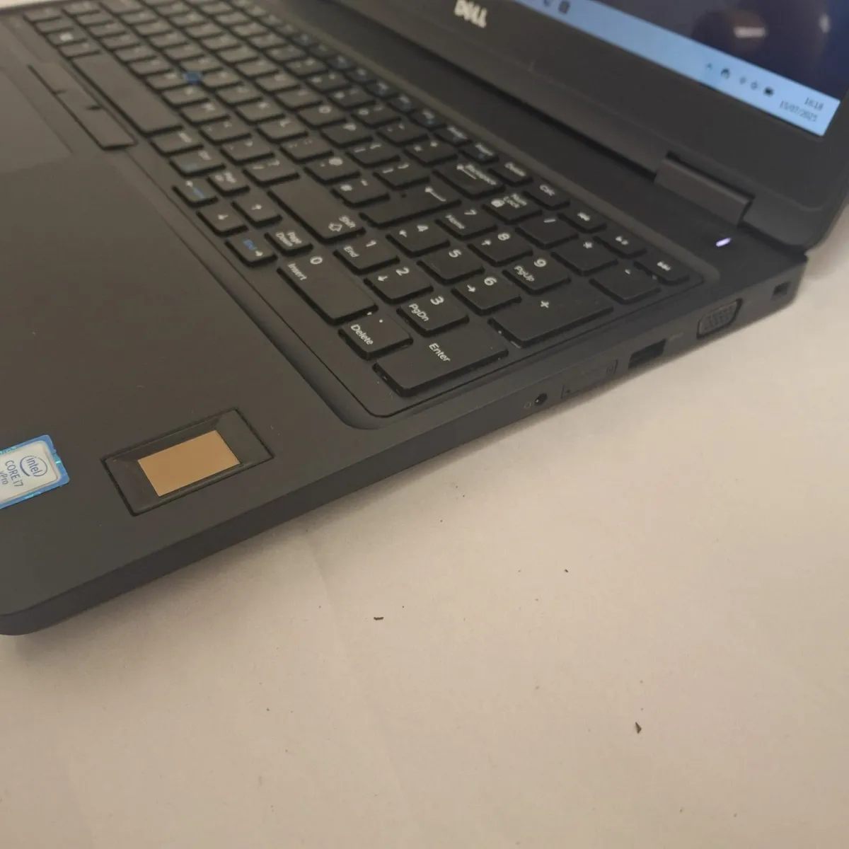Dell Latitude 5580 | i7-7600U | 16GB RAM | Touchsc - Image 3
