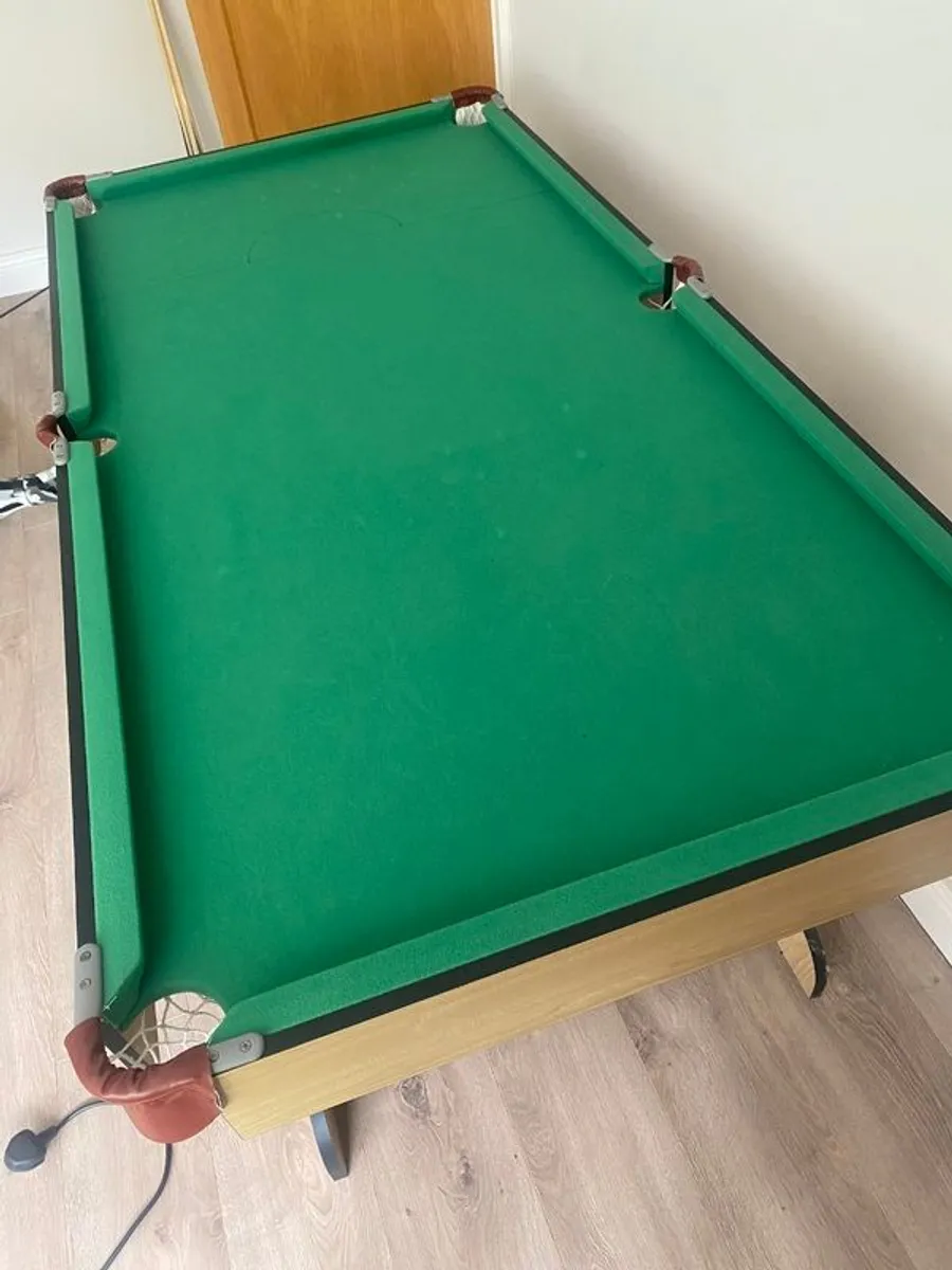 Kids foldable snooker table - Image 4