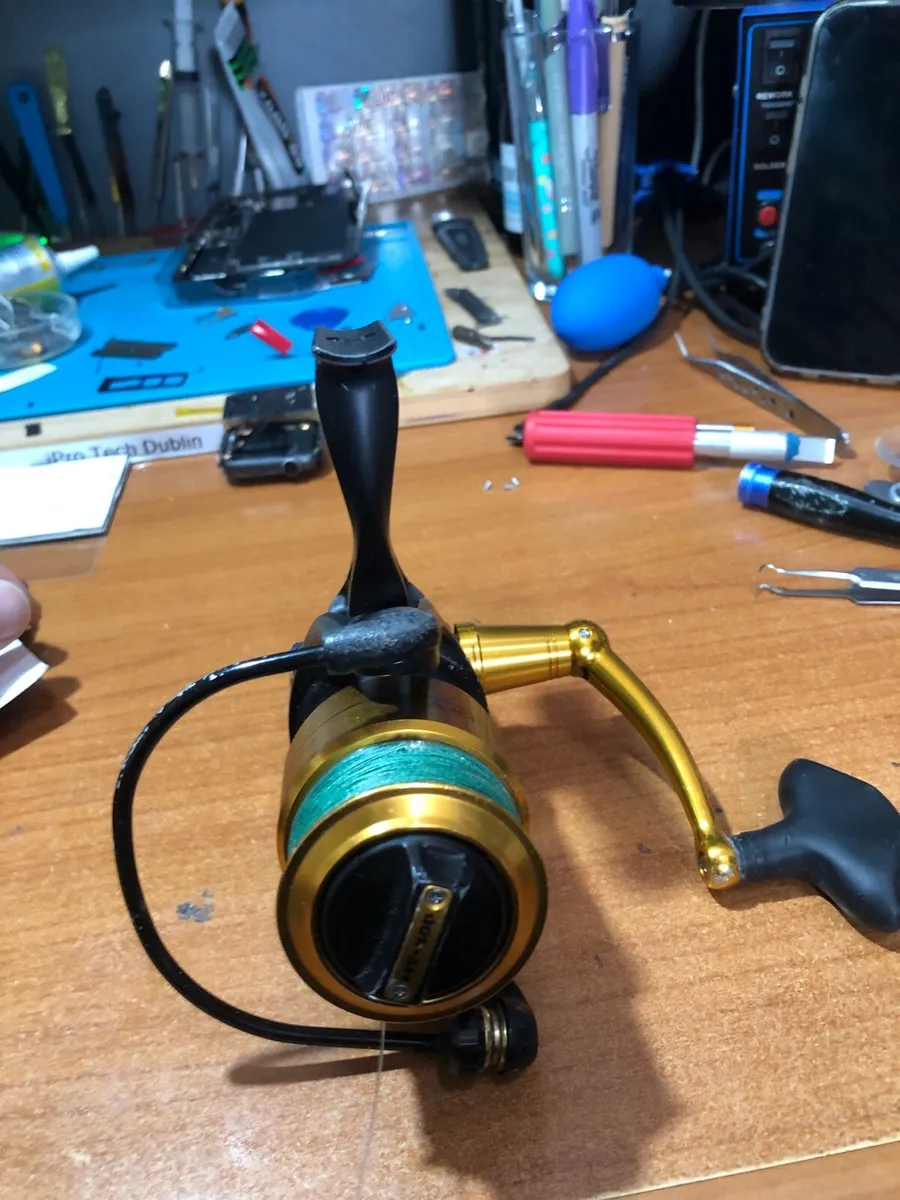 Penn Spinfisher 5 3500 Sea Spinning Reel fishing - Image 3