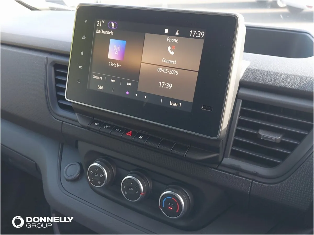Renault Trafic Lwb Diesel Advance - Image 3