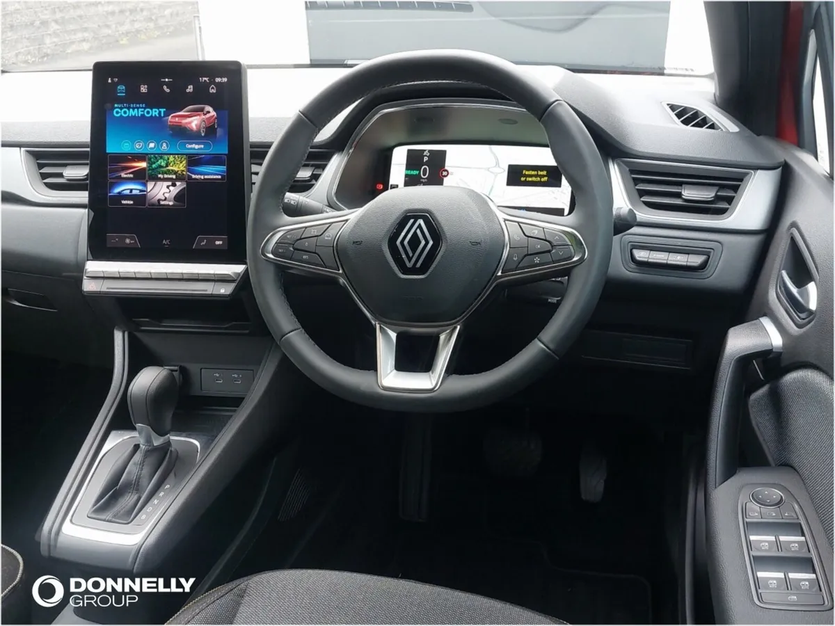 Renault Captur Hatchback Techno - Image 4