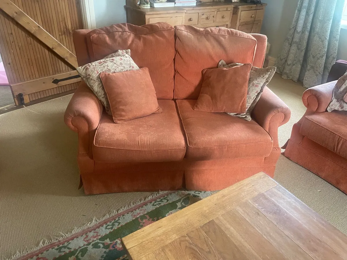 Three piece Sofa - Image 3