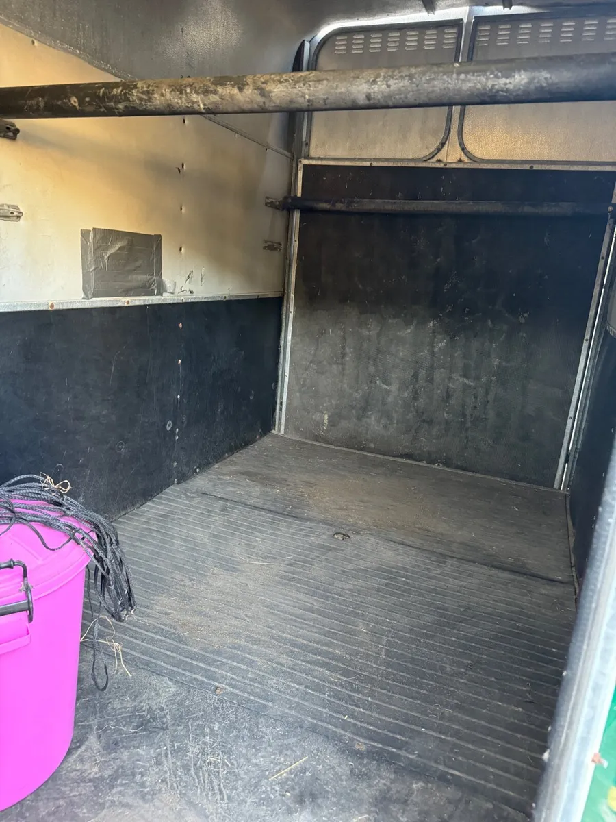Ifor Williams Horsebox Trailer 505 - Image 4