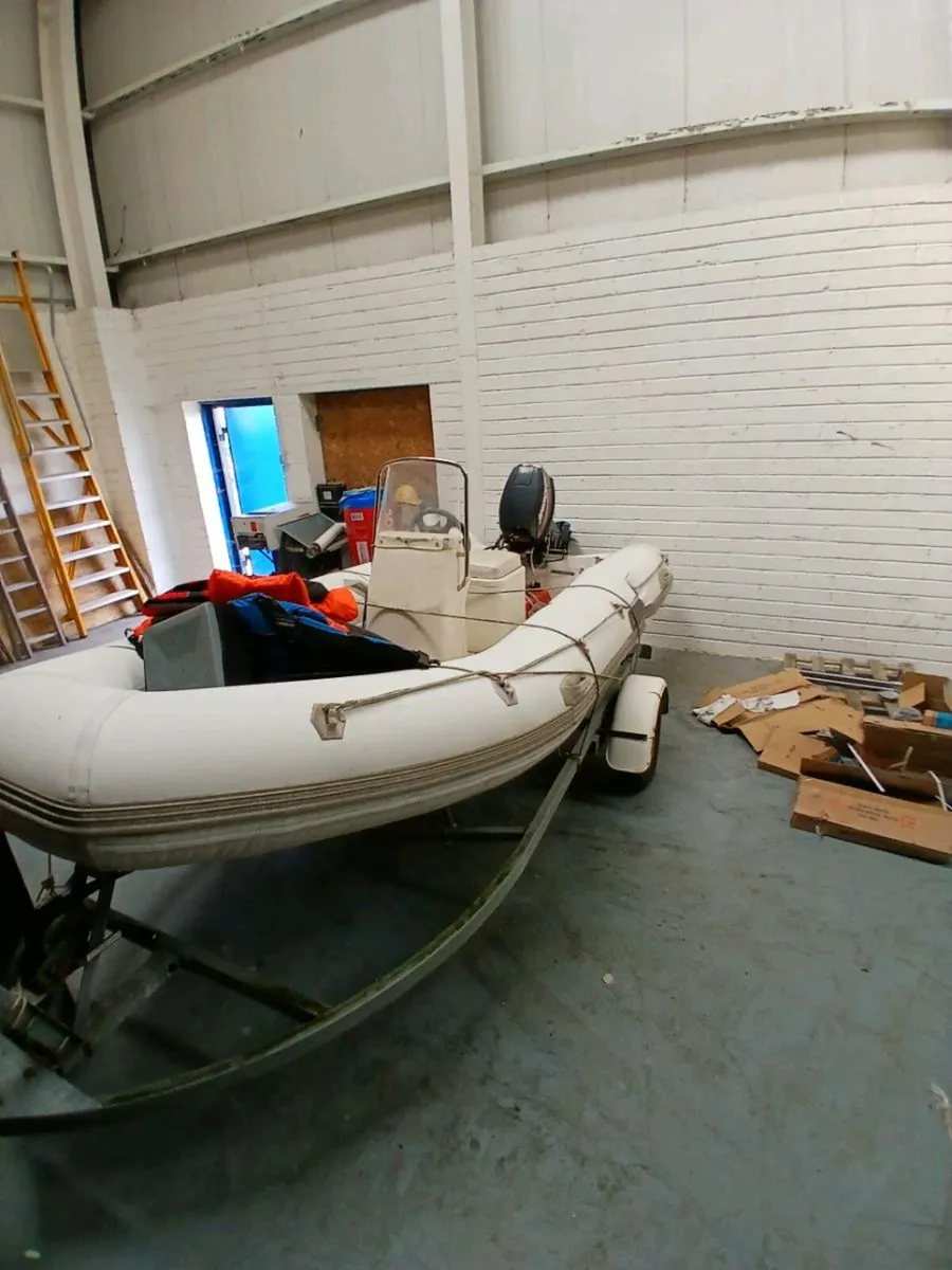 Boat - Image 4