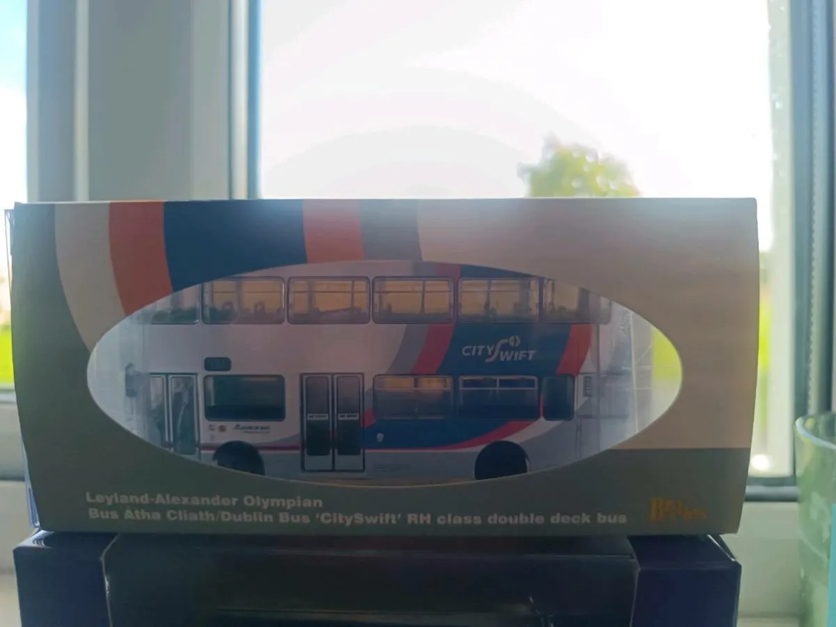 Rh city swift Dublin bus diecast model - Image 1
