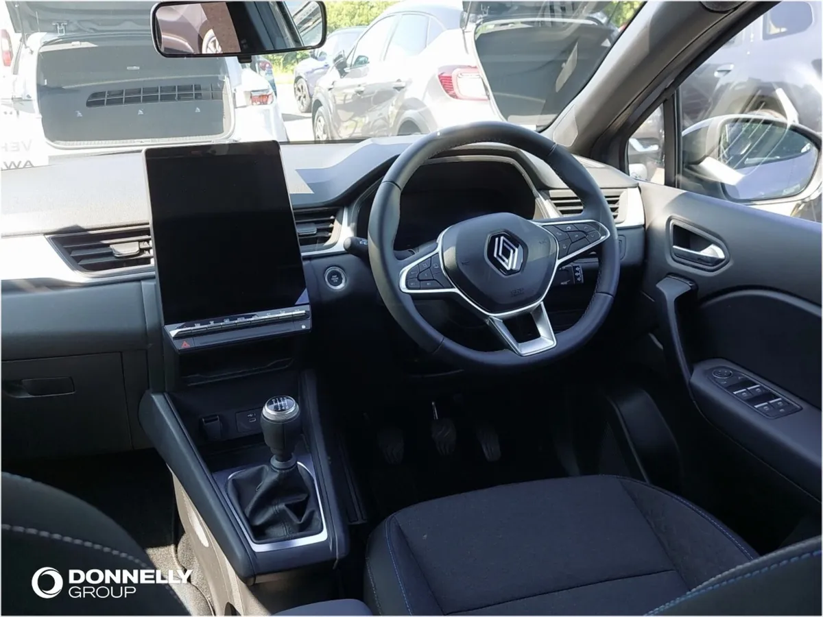 Renault Captur Hatchback Evolution - Image 3