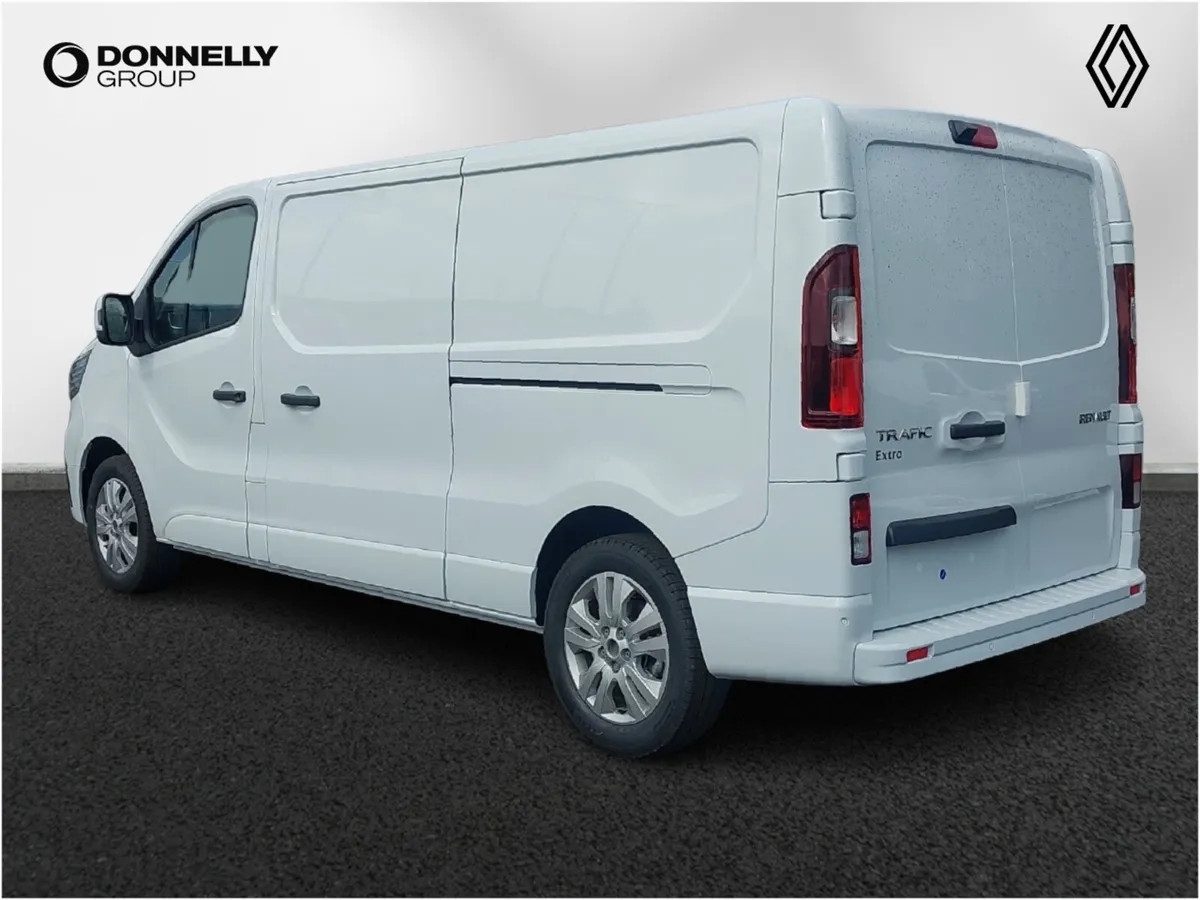 Renault Trafic Lwb Diesel Extra - Image 2