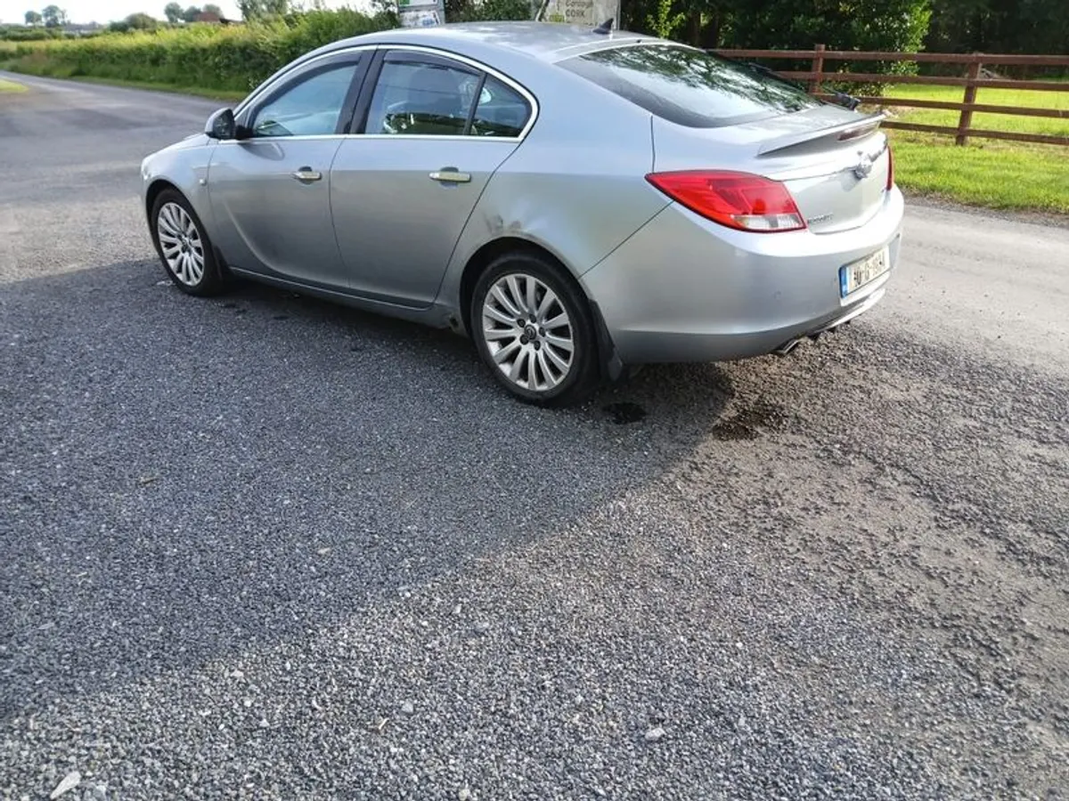 2010 Opel Insignia Diesel Automatic - Image 4