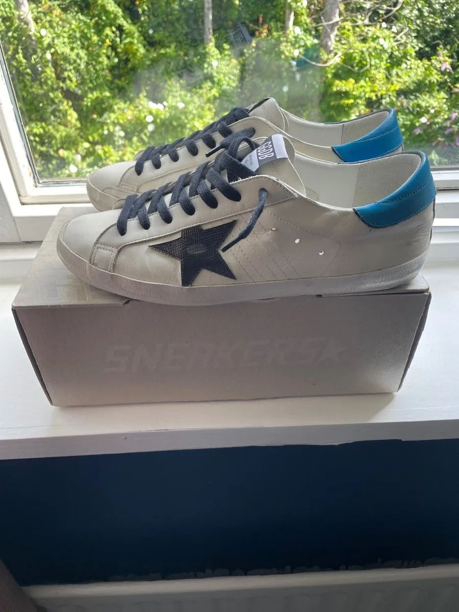 Golden Goose Superstars. Size 10 - Image 4