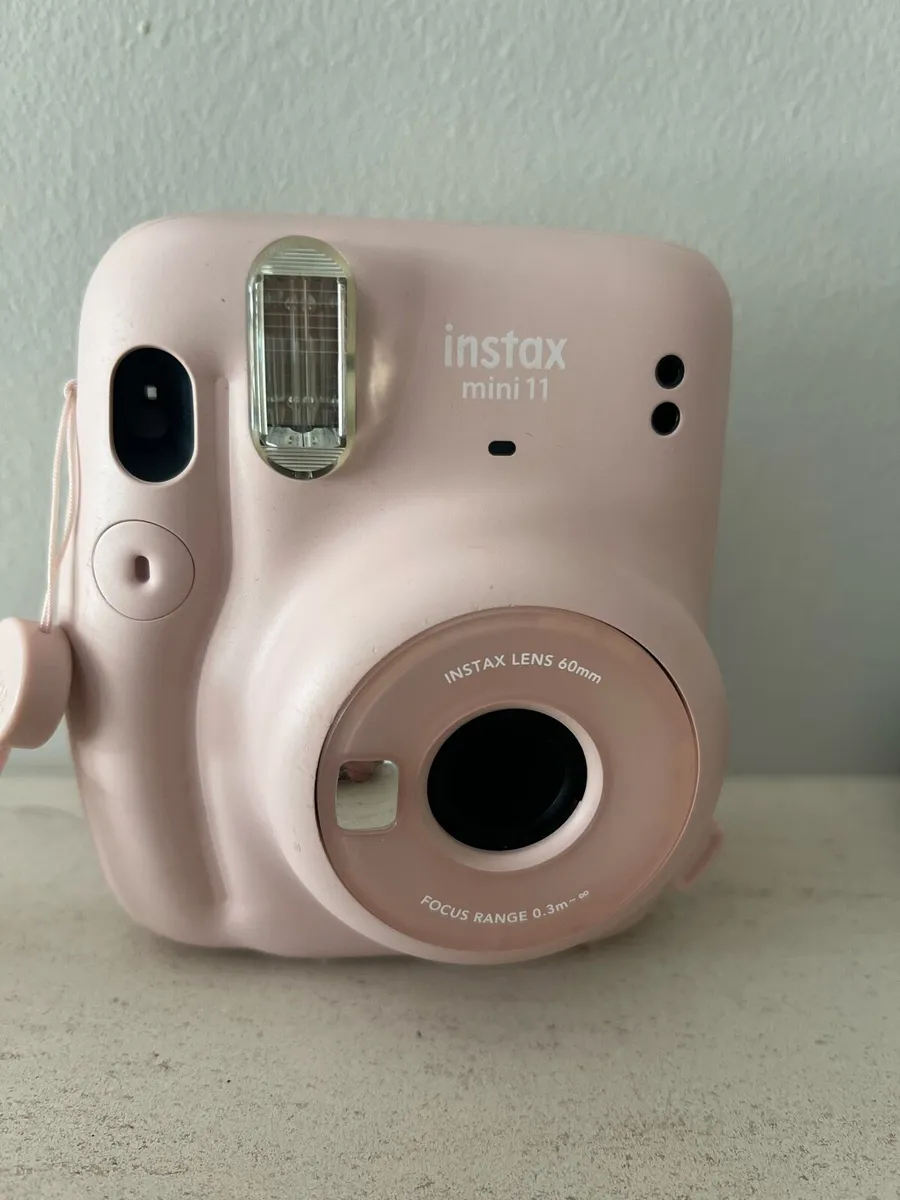 Camera Fuji Insta mini 11 - Image 1