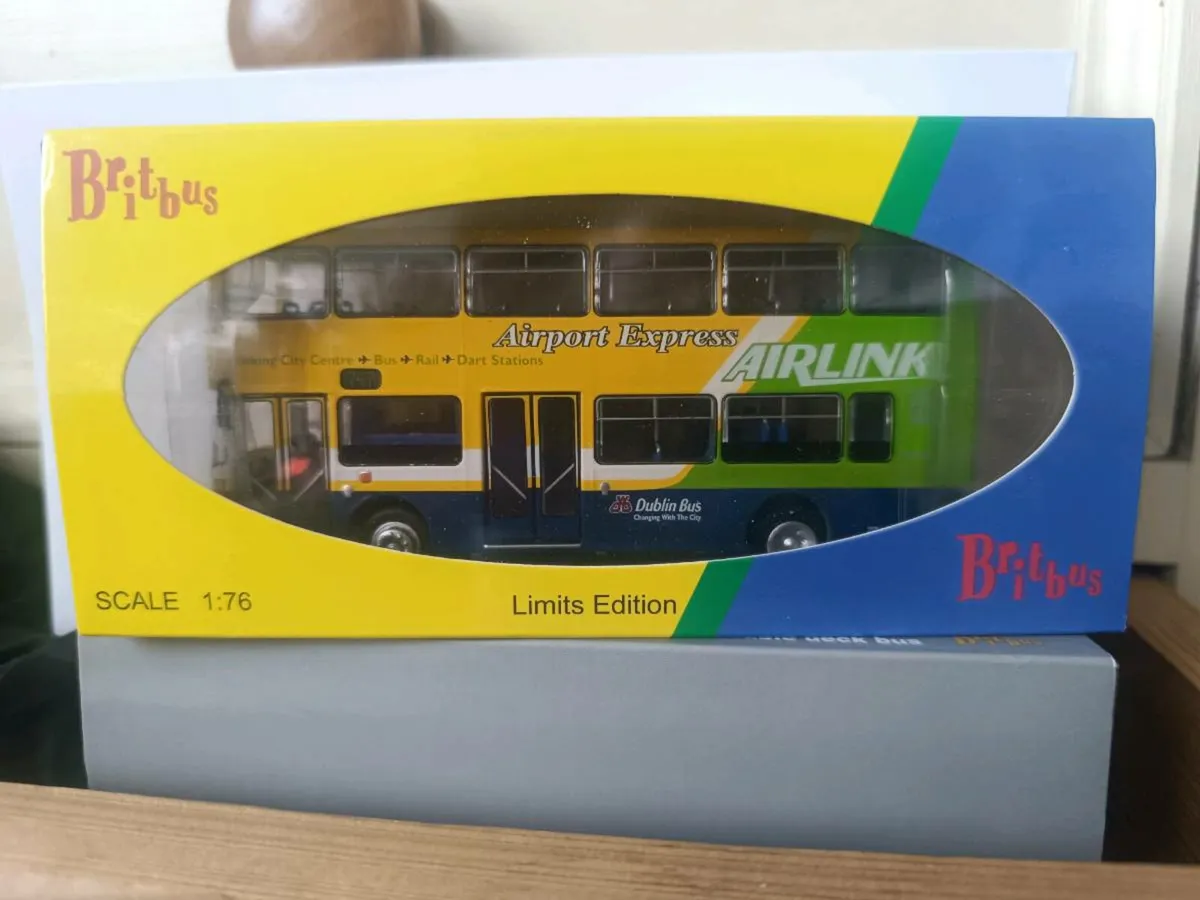 Dublin bus RH airport express 747