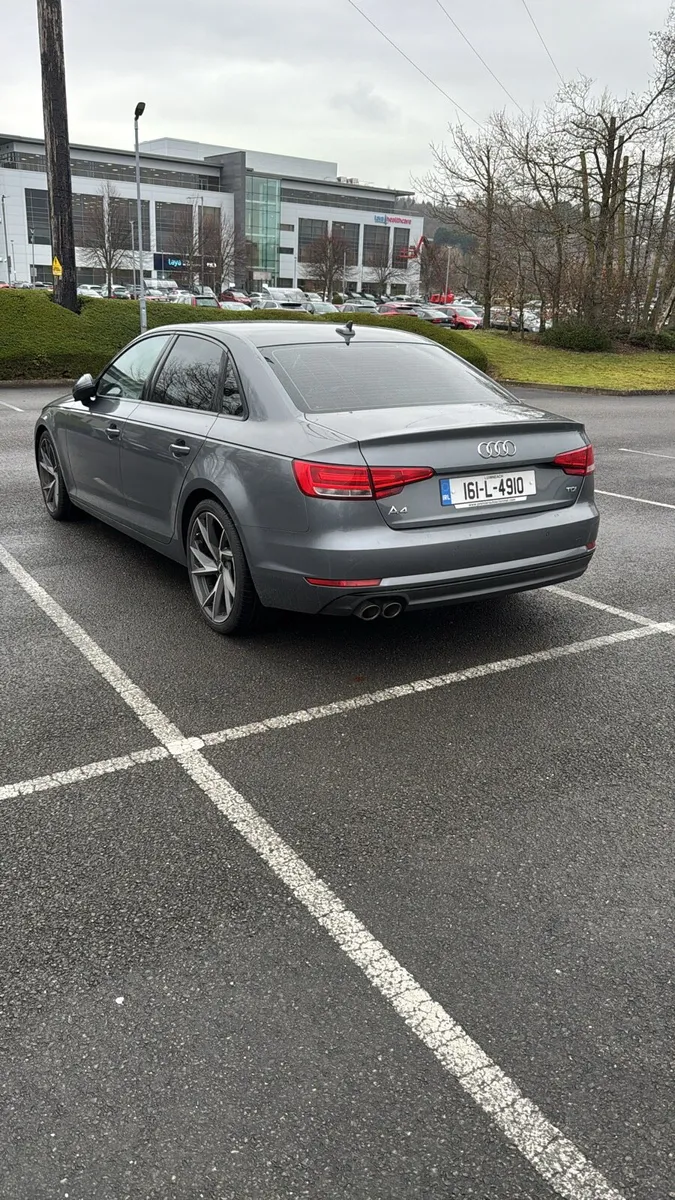 Audi A4 - Image 2