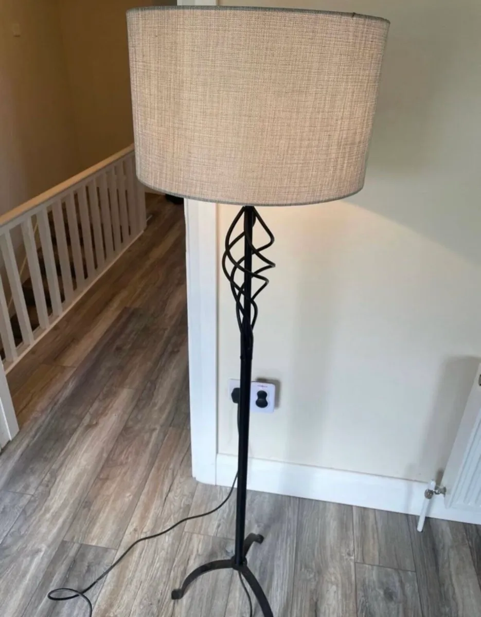 Beautiful Living Room Lamp - Image 2