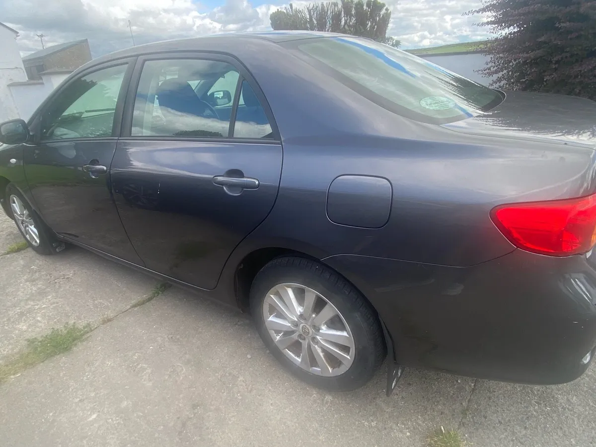 Toyota Corolla 2008 - Image 3