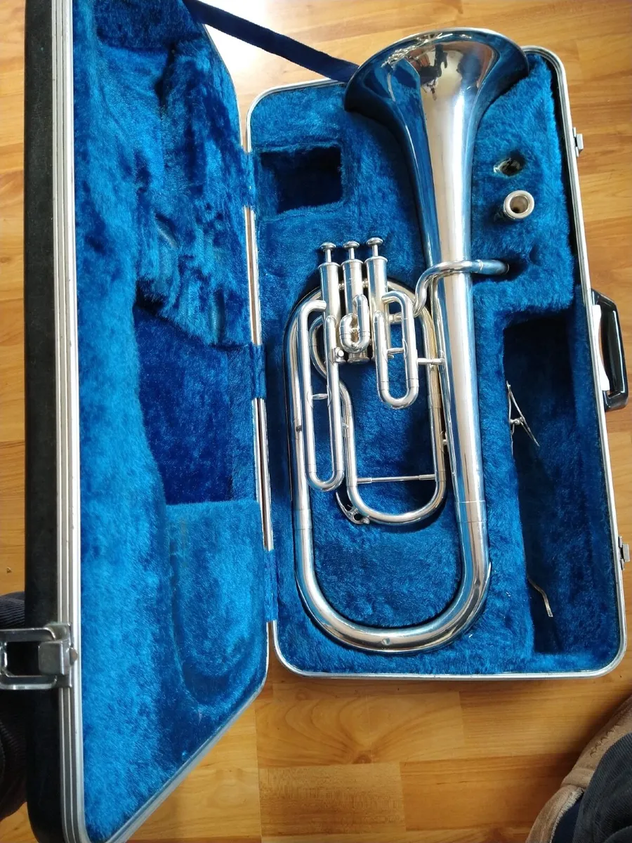Yamaha tenor horn €500 ono - Image 1