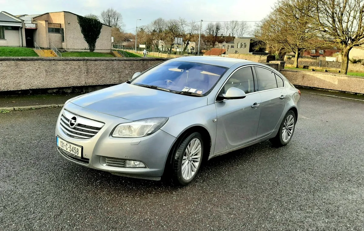 Opel Insignia 2013 - Image 1