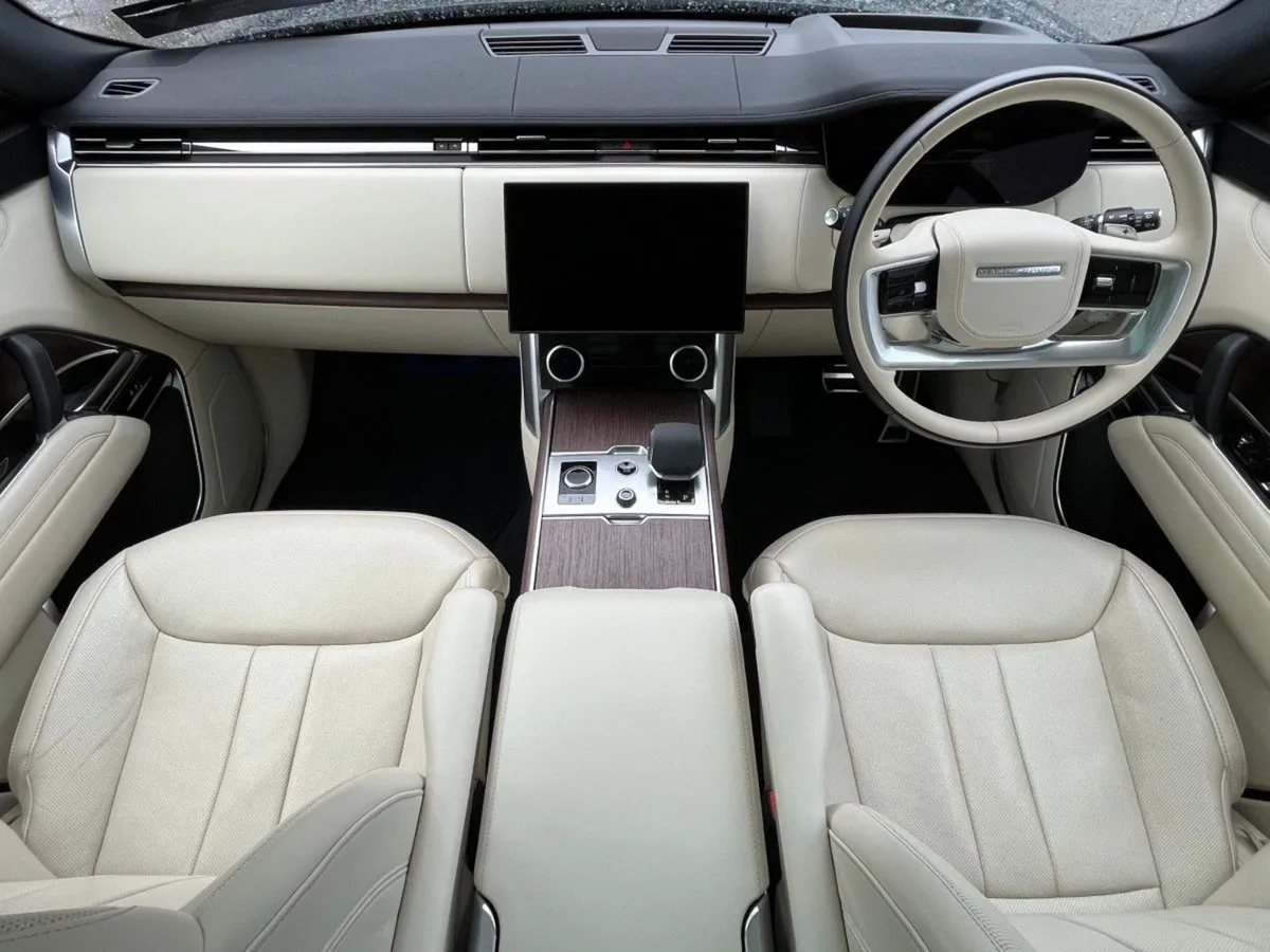 Land Rover Range Rover HSE P440e Perlino Ivory Le - Image 2