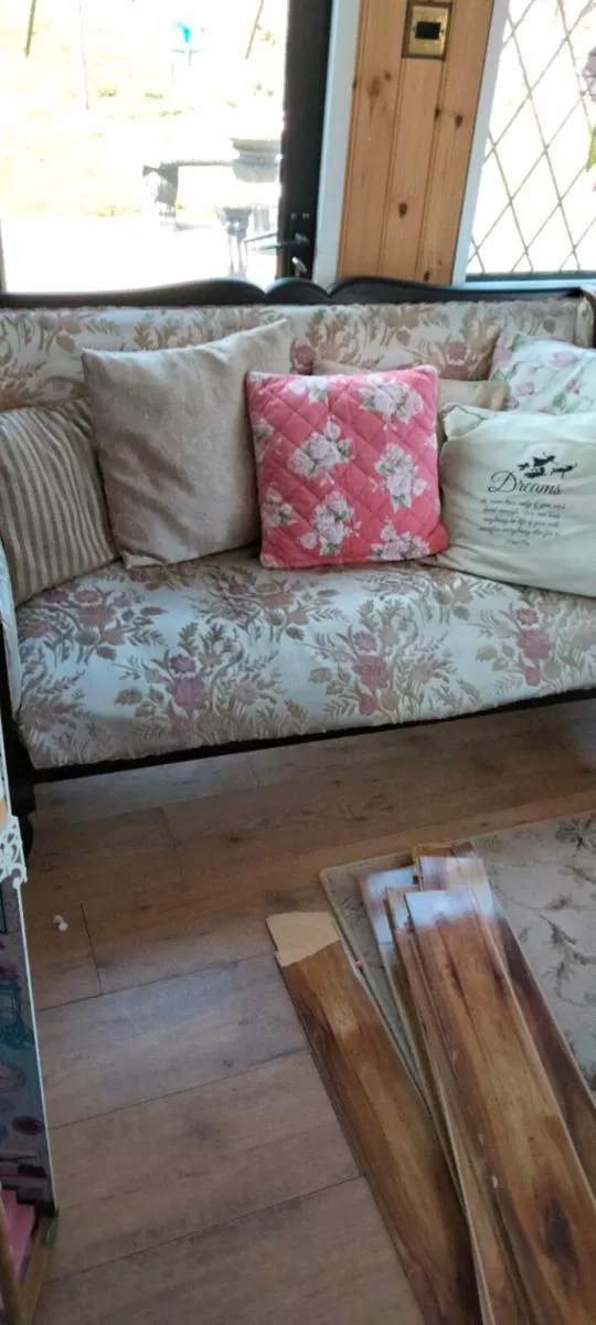 2 seater antique sofa - Image 1