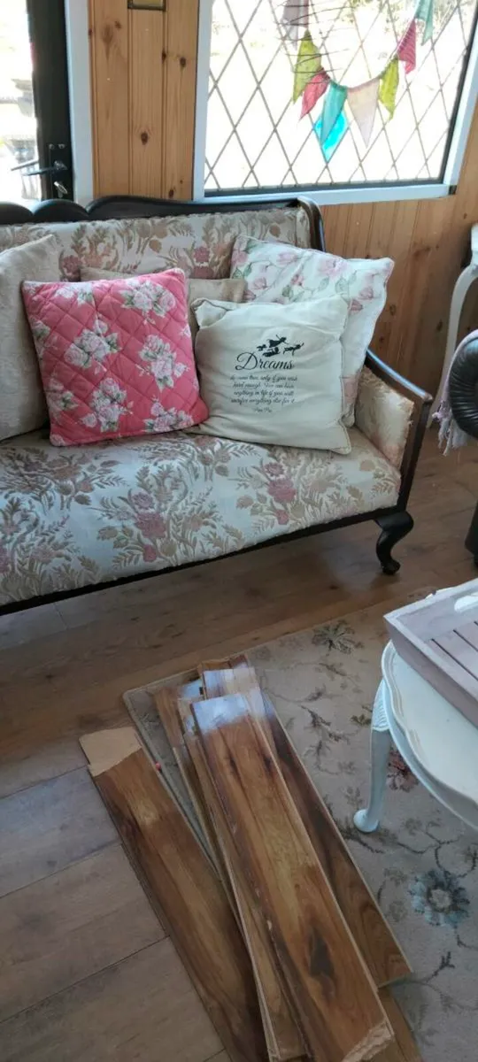 2 seater antique sofa - Image 2