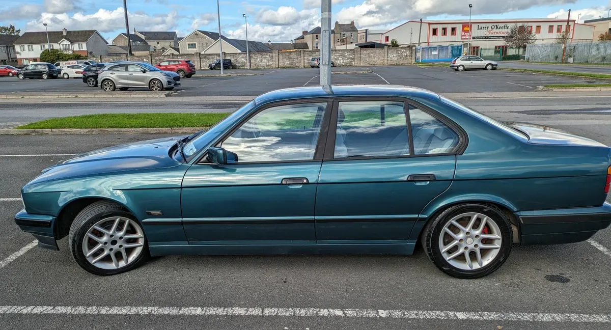 1995 BMW 5 Series E34 518i Classic - Image 4
