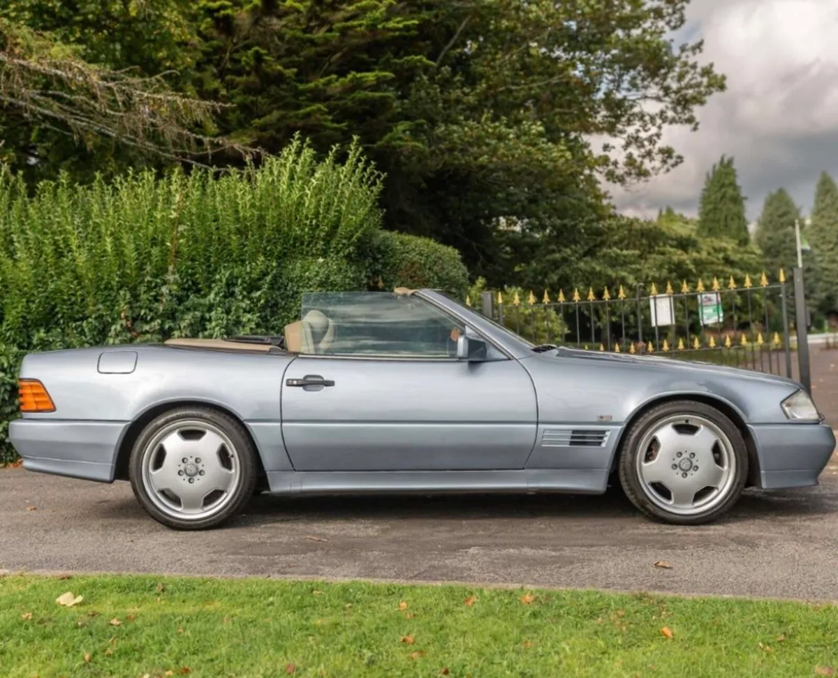 Mercedes - Image 1