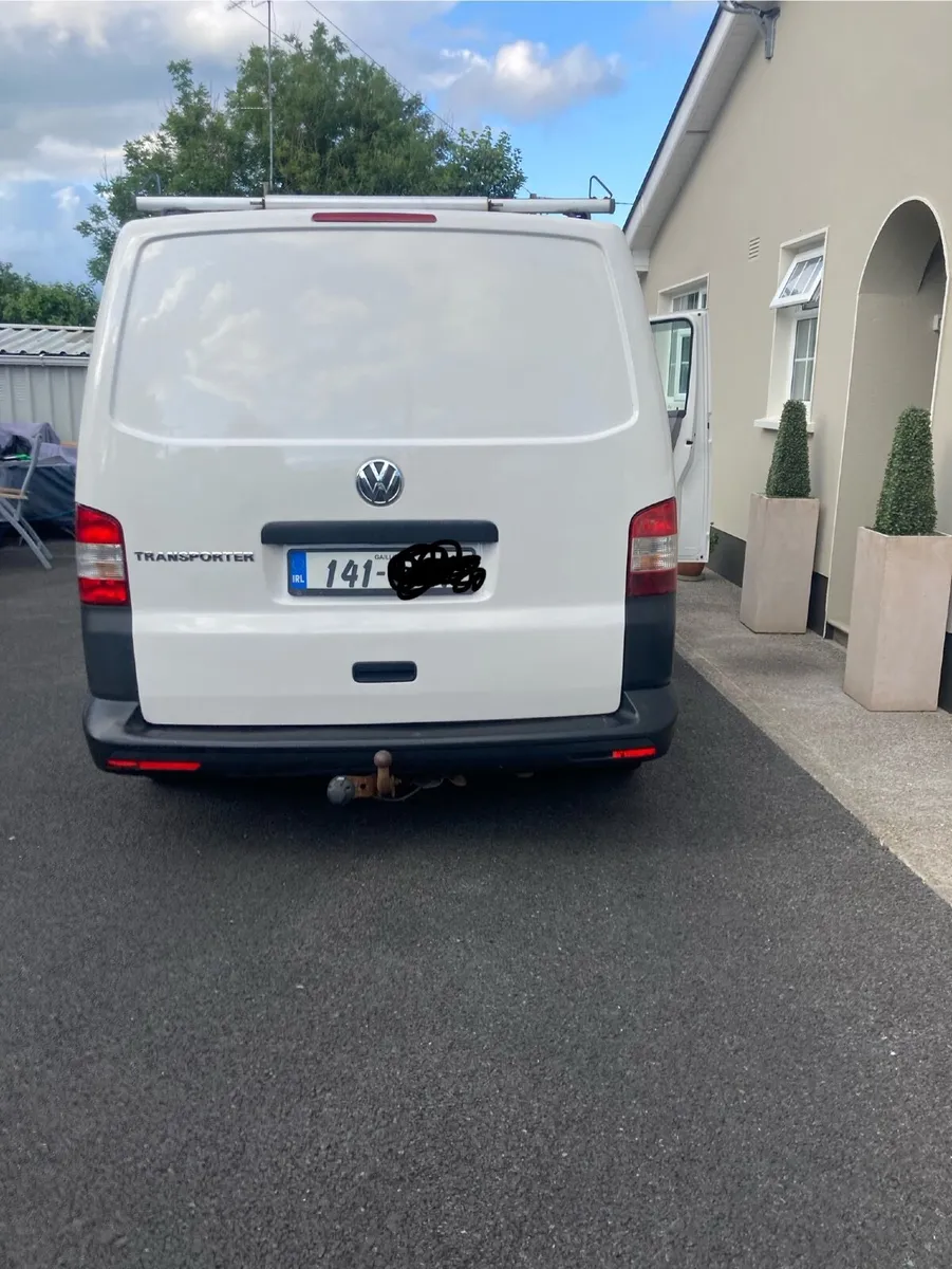 Volkswagen Transporter 2014 - Image 2