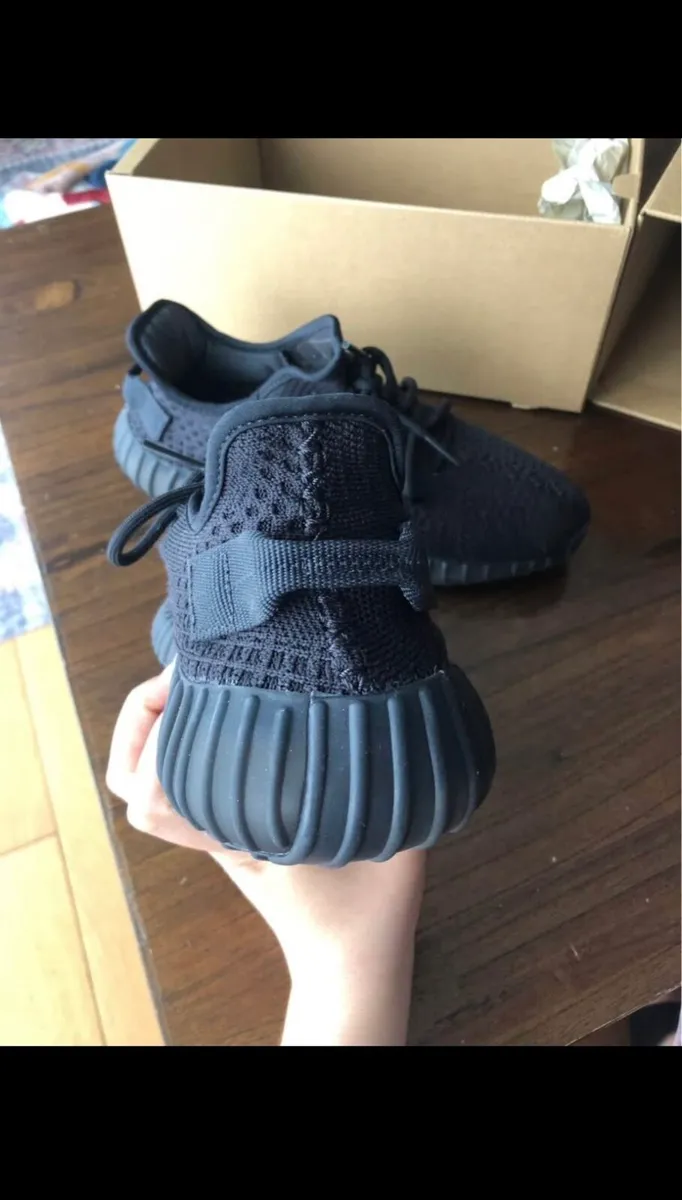Shoes - Image 3