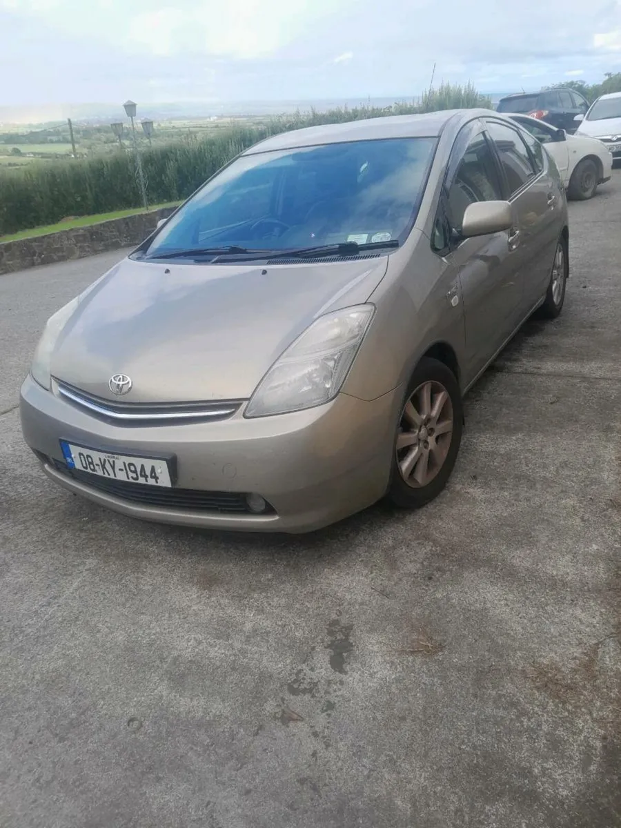 Breaking toyota prius 2008 - Image 1
