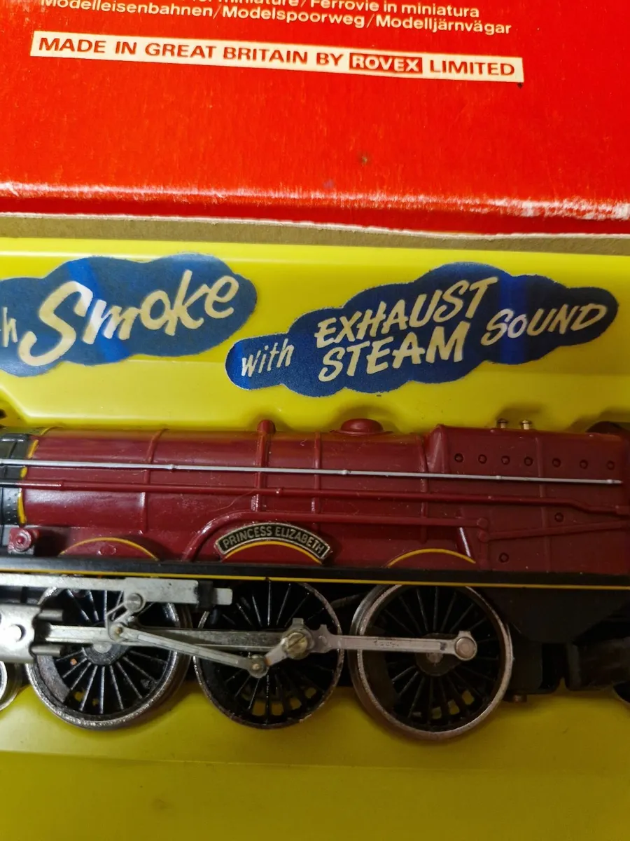 Hornby OO Gauge Princess Elizabeth Steam Engine - Image 3
