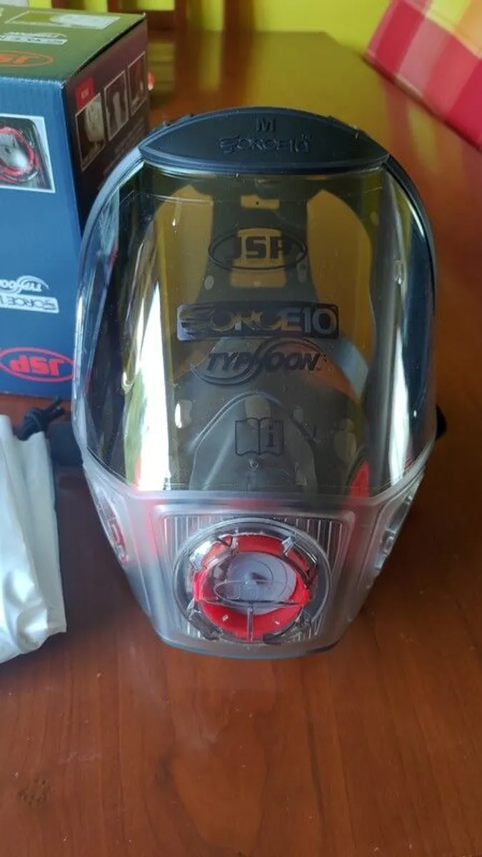 JSP Force 10 Typhoon Full Face Mask - Image 1