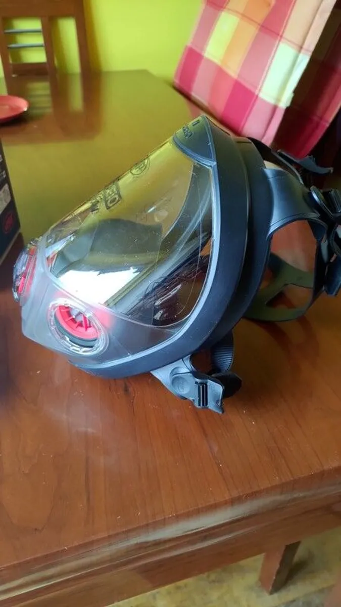 JSP Force 10 Typhoon Full Face Mask - Image 2