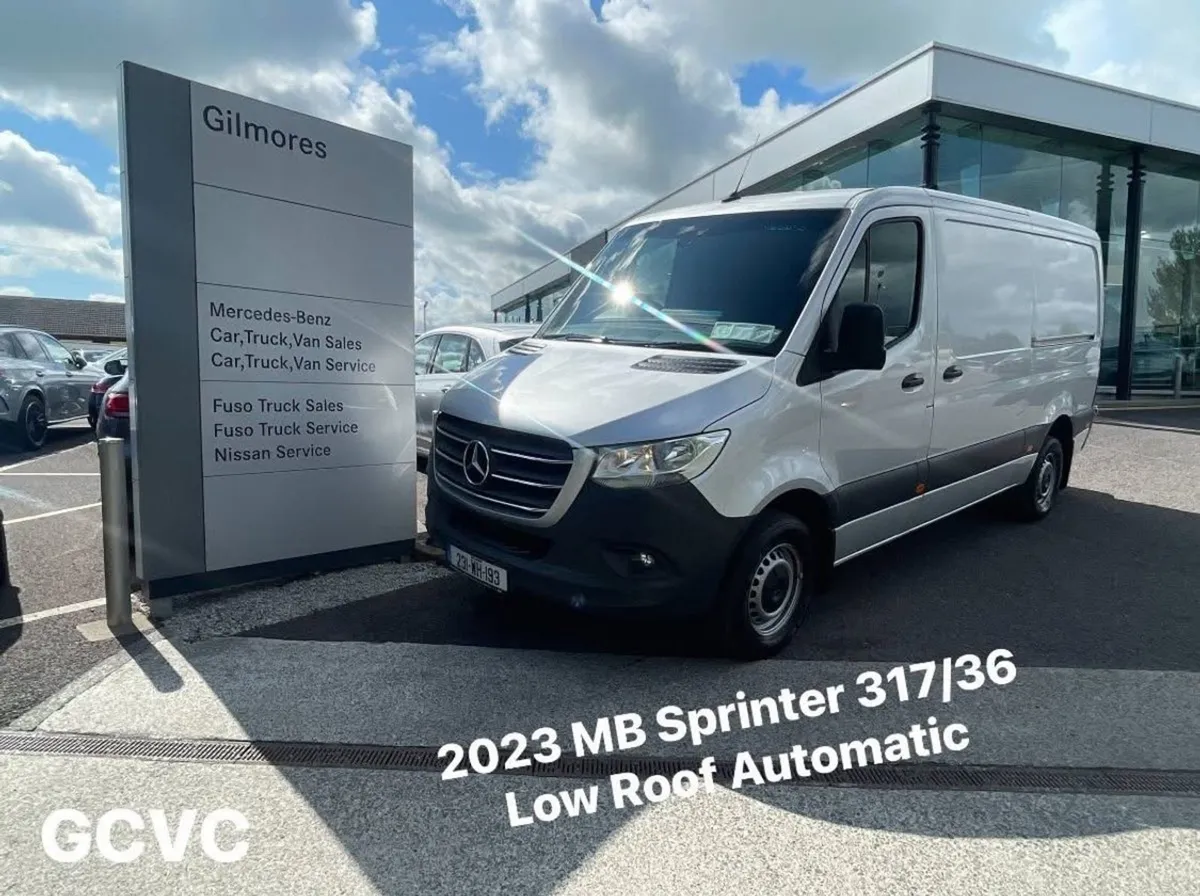 Mercedes-Benz Sprinter 317 Low Roof Automatic - Image 1