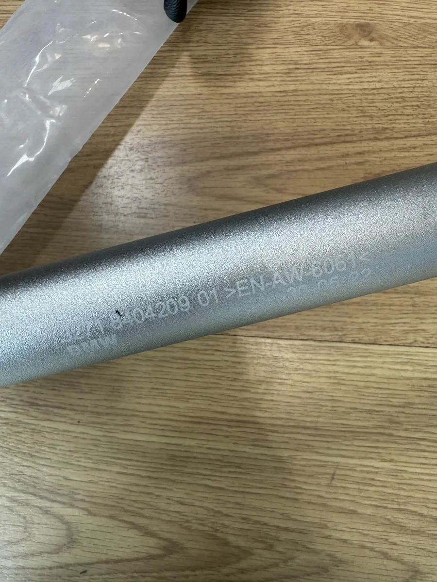 BMW High Handlebar - F900R (K83) BMW BRAND NEW - Image 2