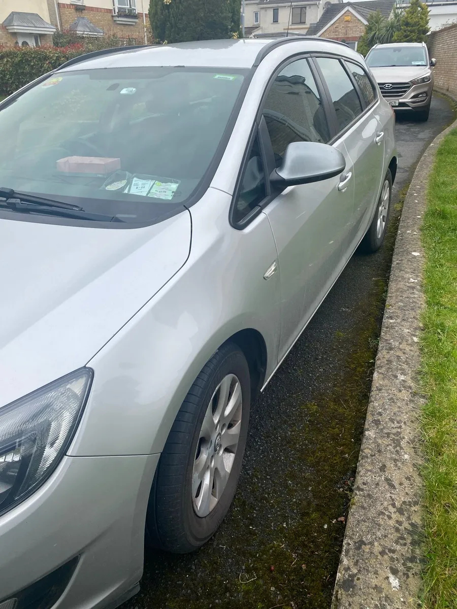 Vauxhall Astra - Image 1